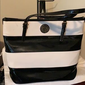 LAST CALL! Anne Klein tote bag